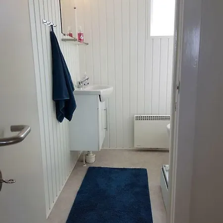 Panoramaudsigt I Idyllisk Sommerhus Pa Langeland *